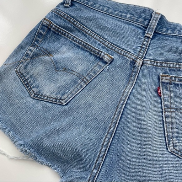 Levi's 501xx Destroyed Distressed High Rise Denim Shorts Size 34* (Size 10/12*) - Picture 5 of 8